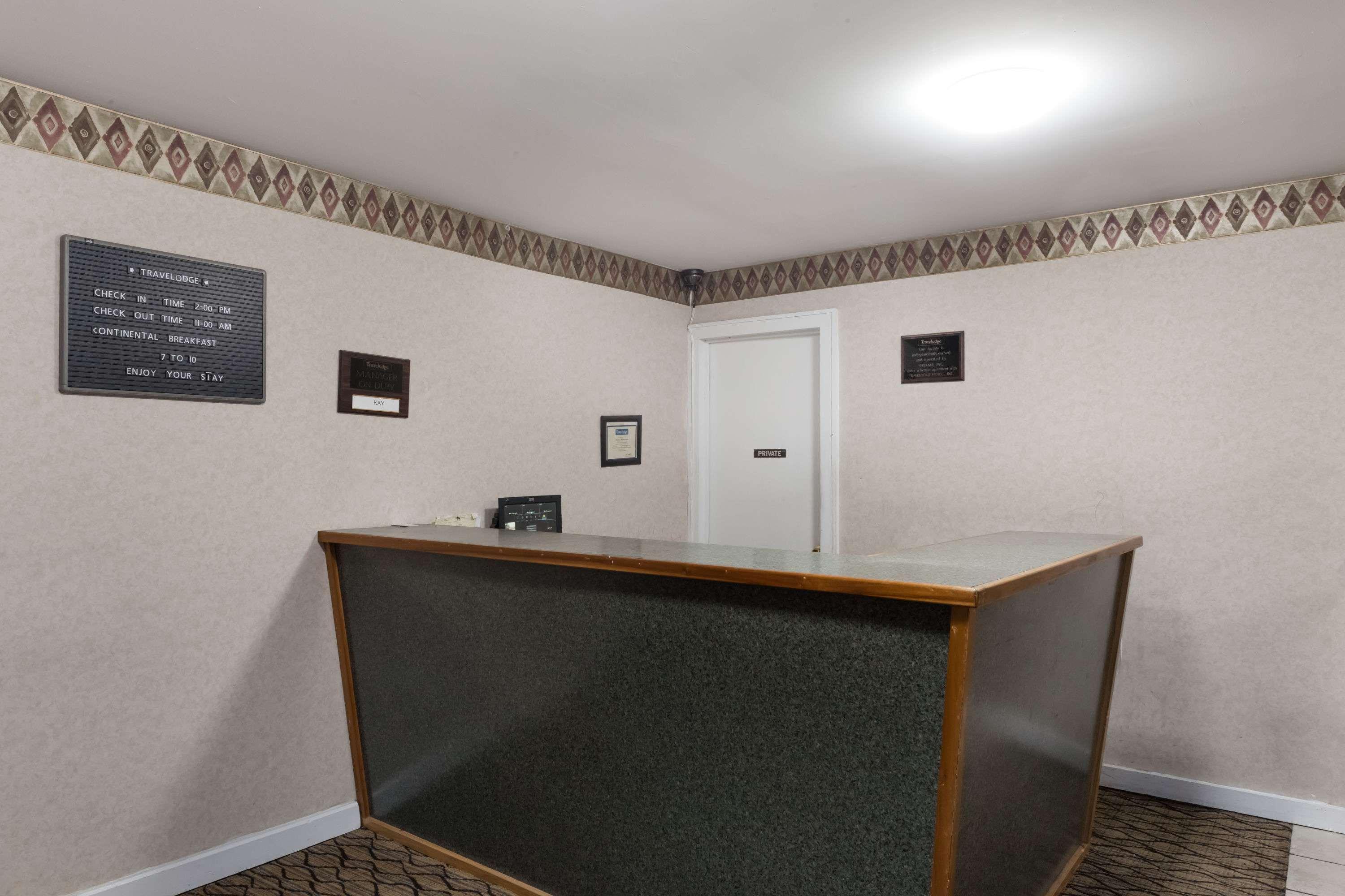 Travelodge By Wyndham Great Barrington Berkshires Екстер'єр фото