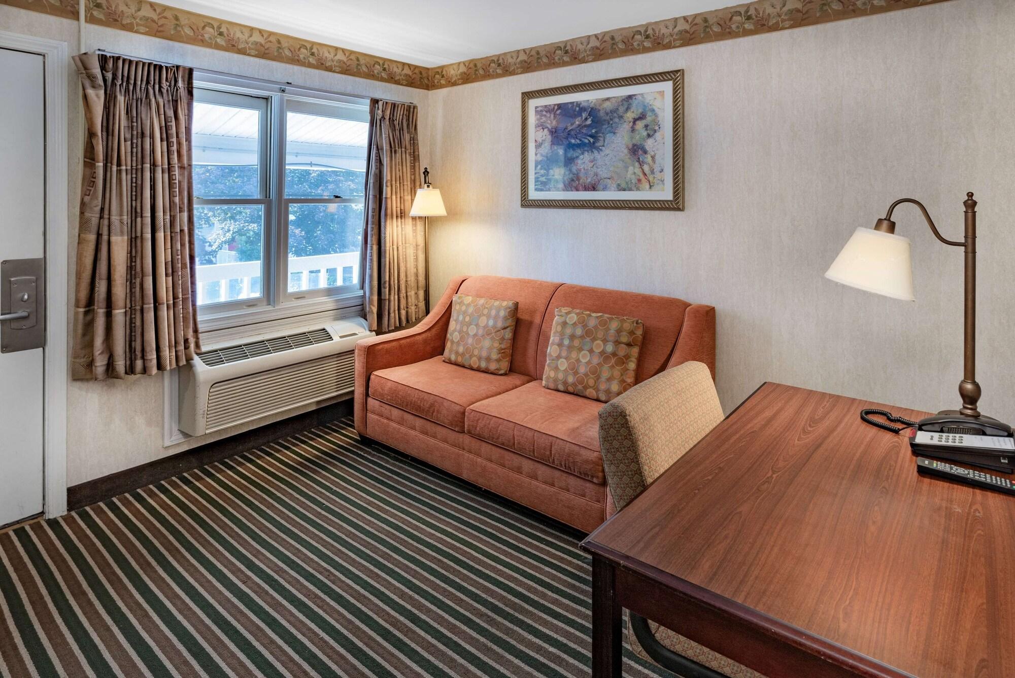 Travelodge By Wyndham Great Barrington Berkshires Екстер'єр фото