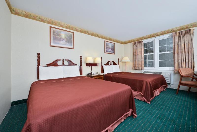 Travelodge By Wyndham Great Barrington Berkshires Екстер'єр фото